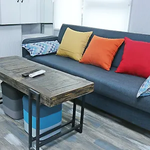 https://lukas-apartment-tbilisi-0100.alltbilisihotels.com