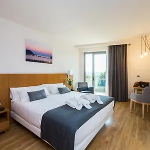 https://palacio-de-aiete.sansebastianhotels.net