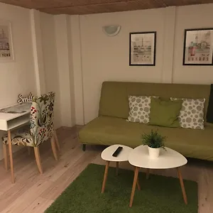 https://revay-6-apartment.inbudapesthotels.com